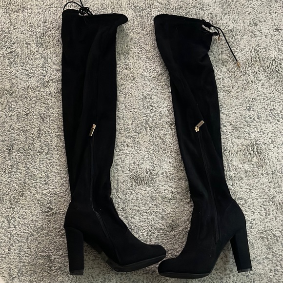 Thigh high boots - Picture 1 of 2